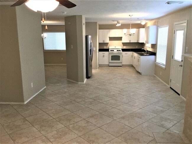 Building Photo - 10434 Hamlet Vale Ct