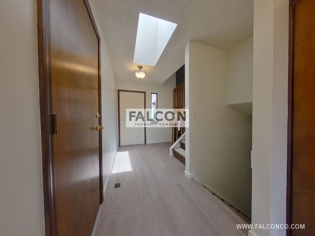 Building Photo - 3525 Fair Dawn Dr