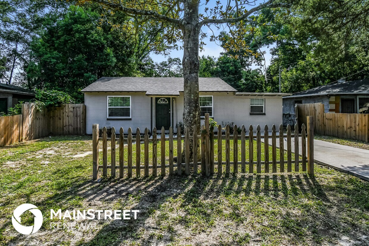 Foto principal - 9155 5th Ave
