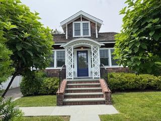 Primary Photo - 29 Birch St