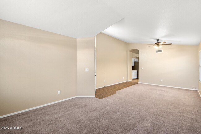 Building Photo - 7936 W Taro Ln