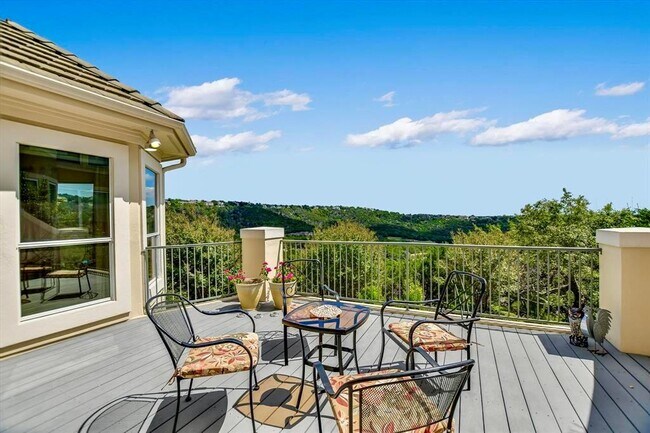 Foto del edificio - 4545 Golf Vista Dr