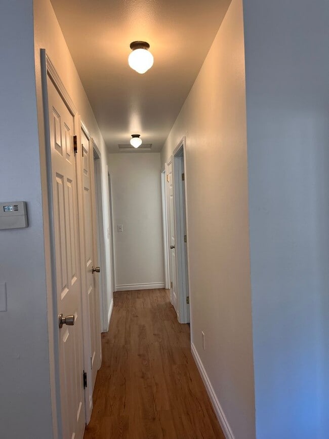 Foto del edificio - 1335 Bradley St