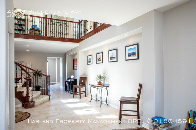 Foto del edificio - 4208 Shorepointe Way