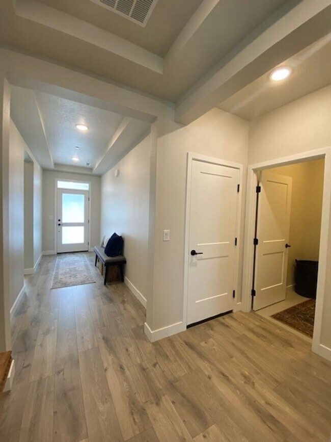 Foto del edificio - 2534 Brodie Ln