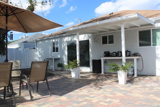 Foto del edificio - 10420 SW 207th St