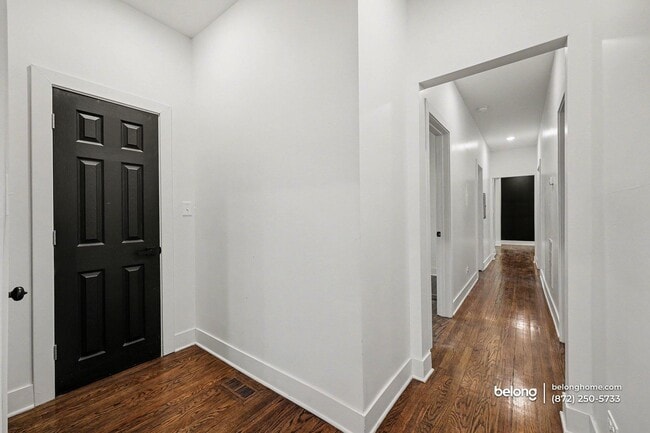 Building Photo - 2601 E 78th St