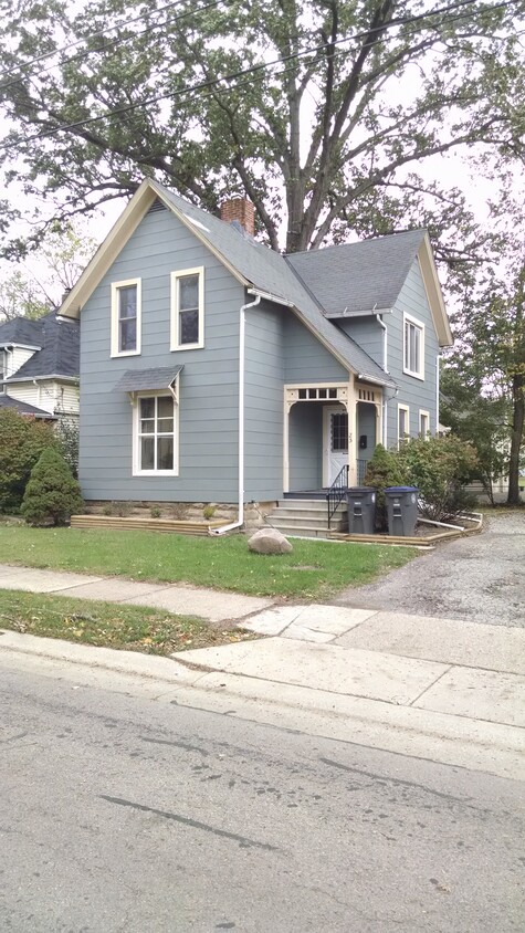 Street view - 25 N Park St