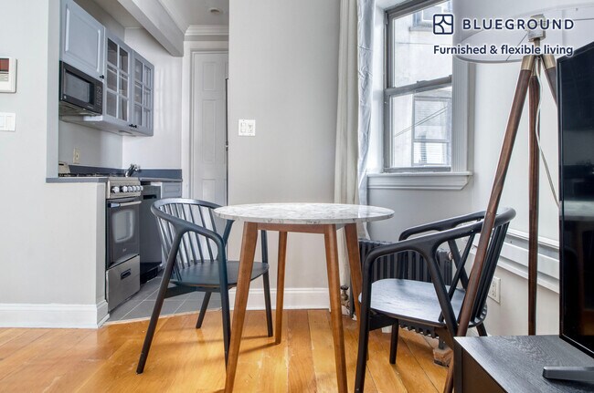 Foto del edificio - 118 Christopher St