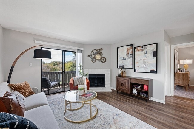 Building Photo - The Hilltop Apartment Homes