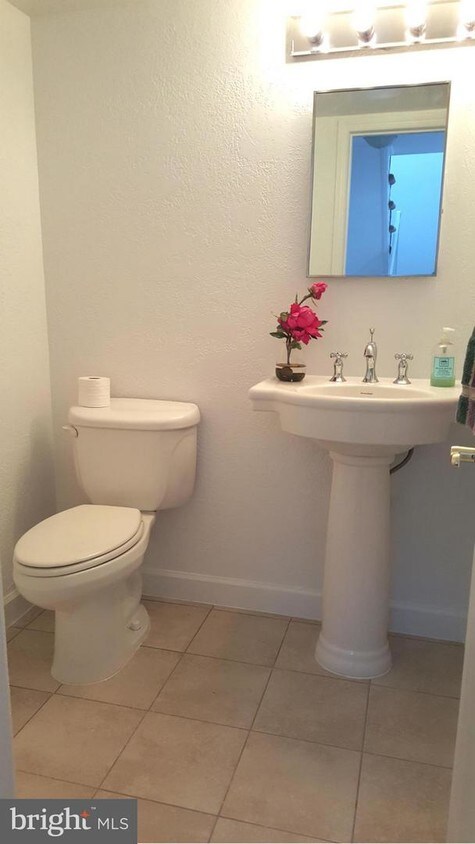 Foto principal - 9566 Covington Pl