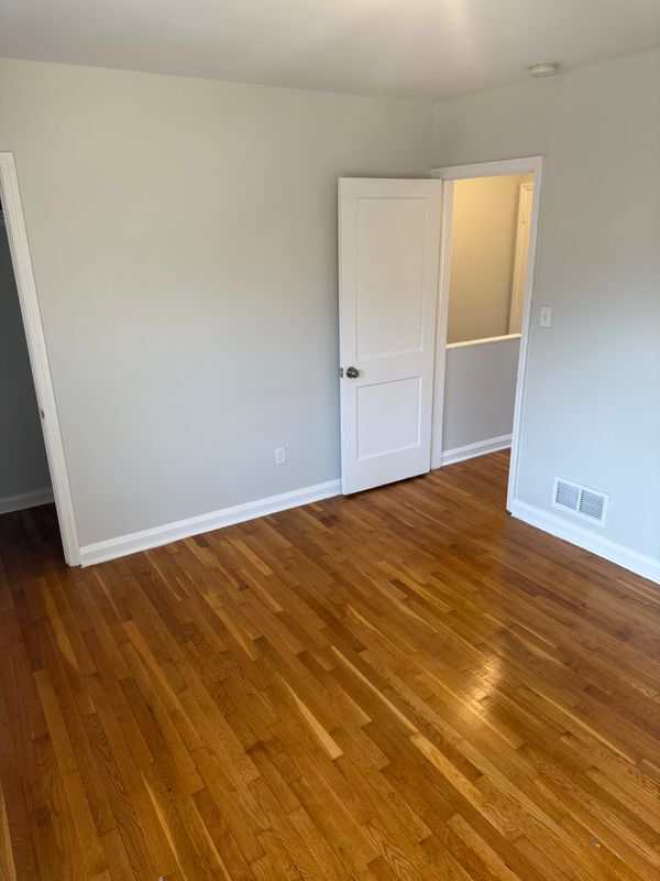 Foto del edificio - 5512 Northwood Dr