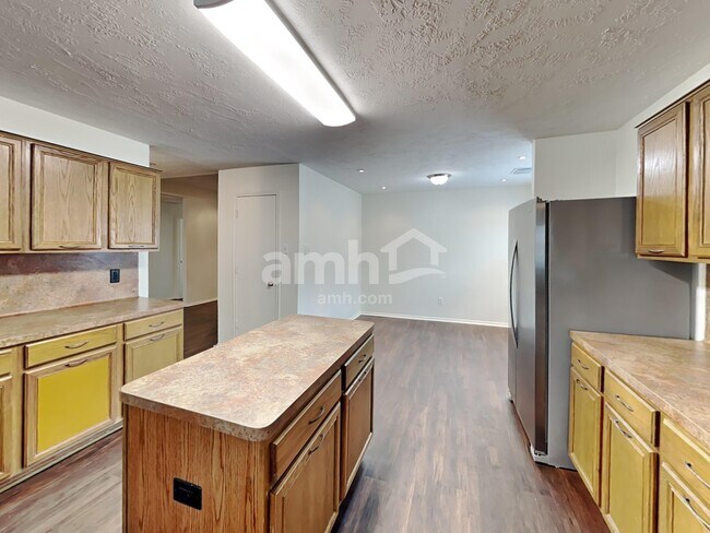 Foto del edificio - 18206 Afton Hollow Ln
