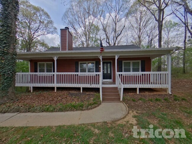Foto del edificio - 296 Whitney Ln