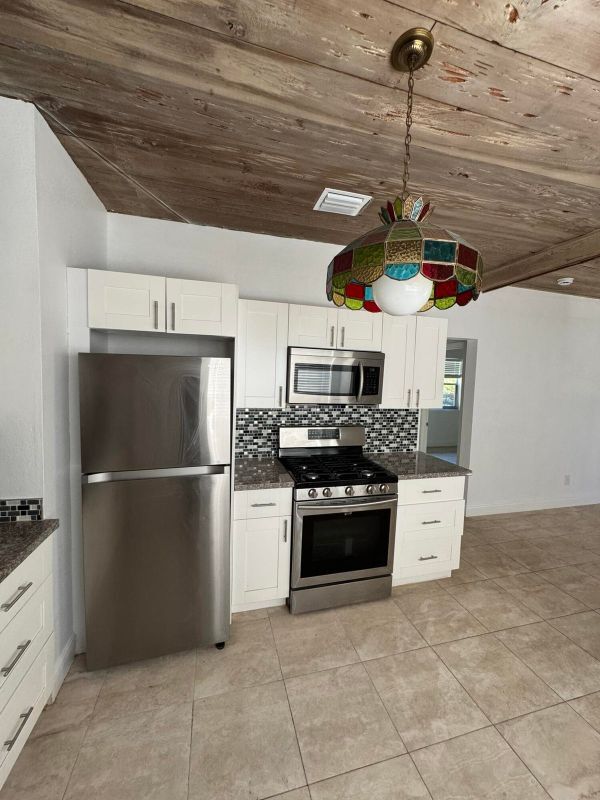 Foto del edificio - 1131 S N St