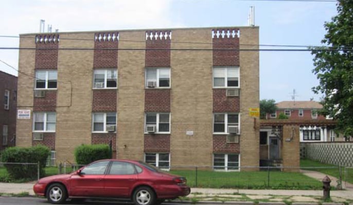 Primary Photo - 1106-1114 Remsen Ave