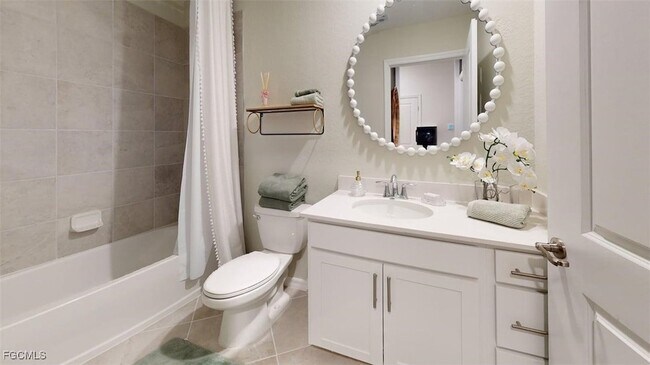 Foto del edificio - 15375 Grn Acrs Ave