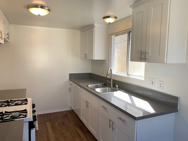 206 - 206 Apartment
