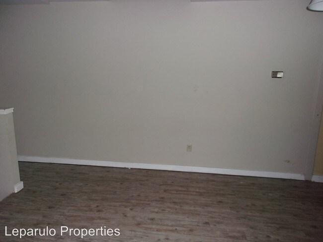Foto del edificio - 815 W Pensacola St