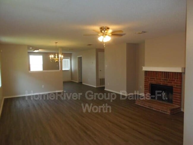 Building Photo - 709 Hanceville Way