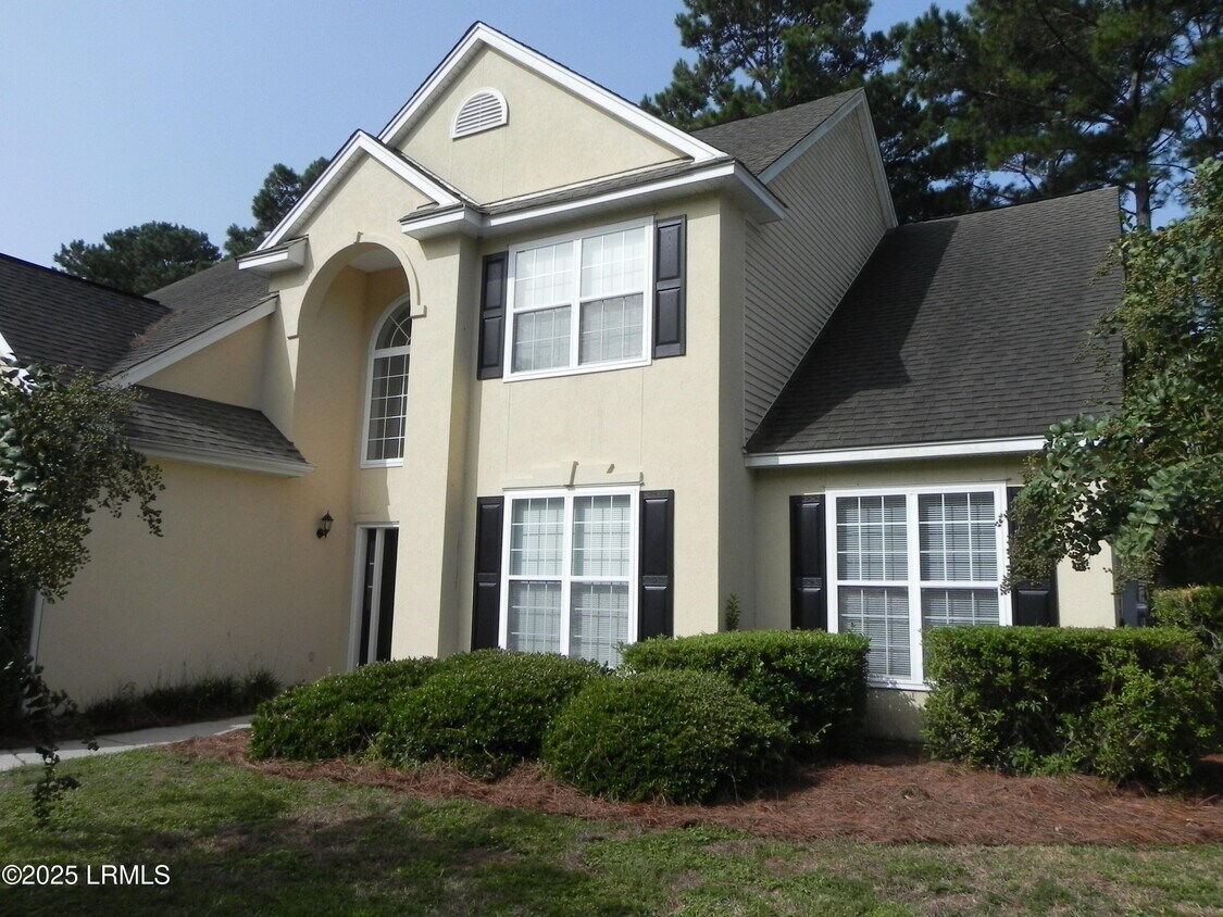 Primary Photo - 130 Pinecrest Dr