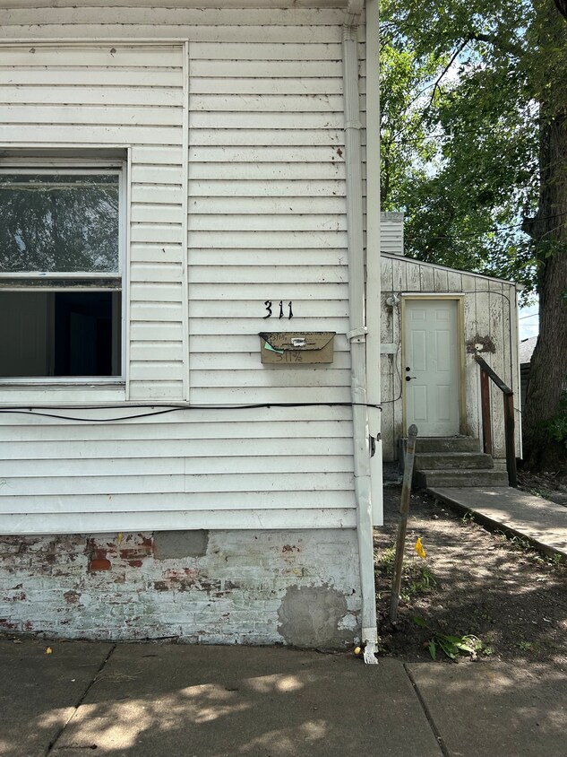 Primary Photo - 311 Fountain St