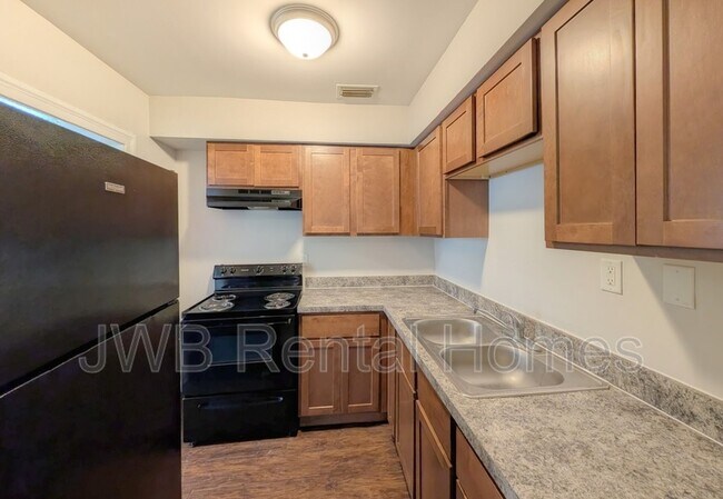 Foto del edificio - 217 E 48th St