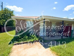 Building Photo - 1510 Maya Trail