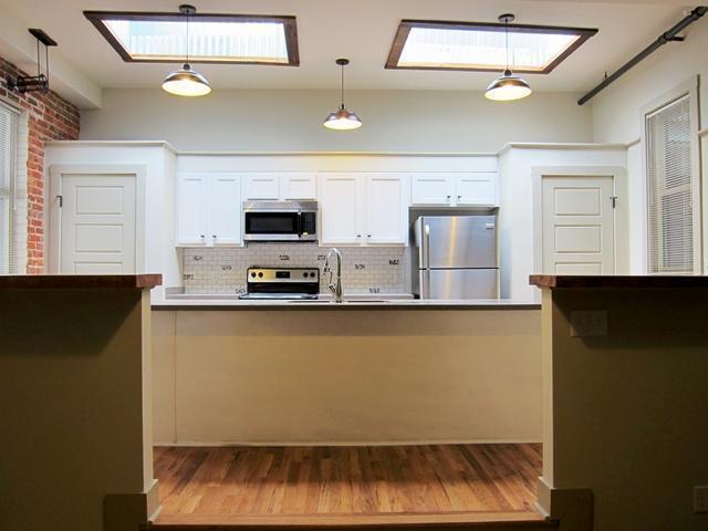 Foto principal - 120 Goldsboro Street Unit B- Wilson Furnit...