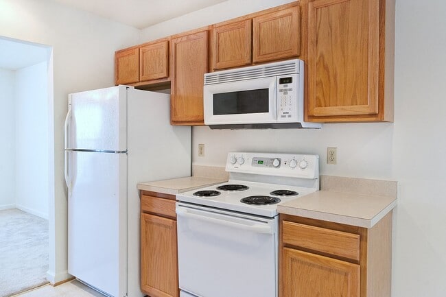 Foto del edificio - 119 Waterbury Ct