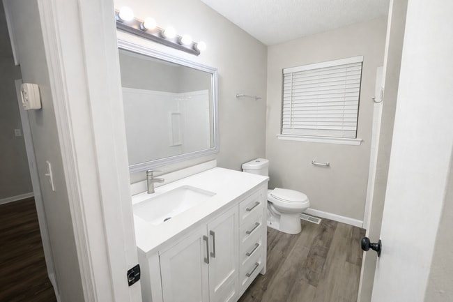 Building Photo - 5706 Wilder Rd