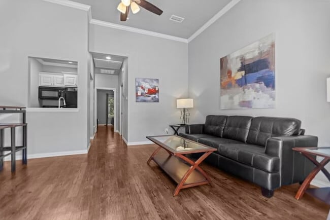 Building Photo - Midtown Apartments