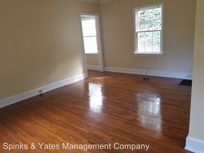 Foto del edificio - 607 Edmondson Ave