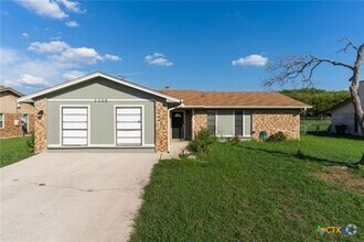 Building Photo - 3008 Belmont Dr