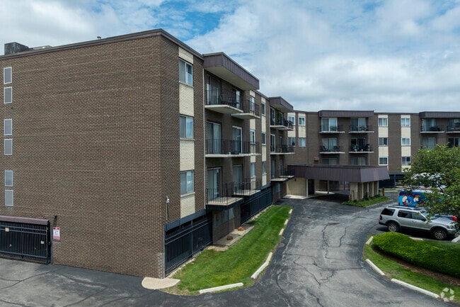 Bayport Condominiums