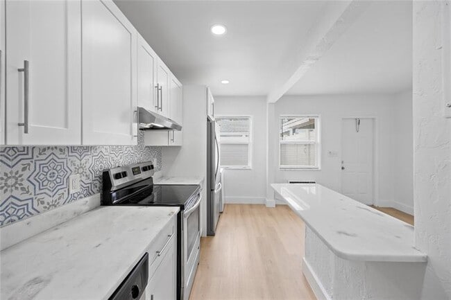 Foto del edificio - 412 SE 16th St