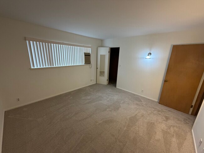 Foto del edificio - 4531 Castle Rd