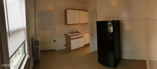 Building Photo - 1 br, 1 bath Apartment - 1109 W 90th St