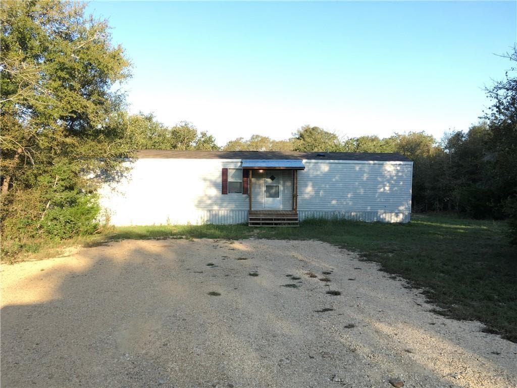 1719 Watterson Rd, Red Rock, TX 78662 House Rental in Red Rock, TX
