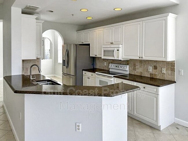 Building Photo - 3065 Driftwood Way