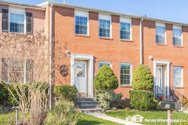 Building Photo - 12 Pike Hall Pl