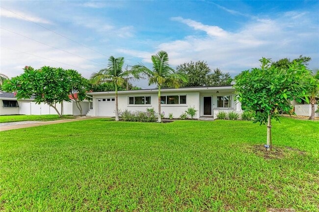 Building Photo - 302 San Marco Dr