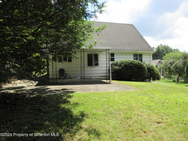 Building Photo - 505 Highland Ave
