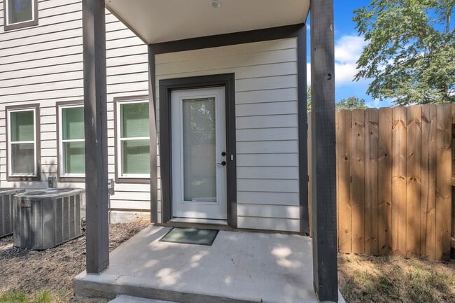 Building Photo - *Brand New Luxury Townhome - Downtown Rale...