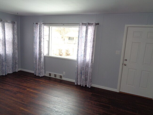 Foto del edificio - 2 Bedroom House on West End