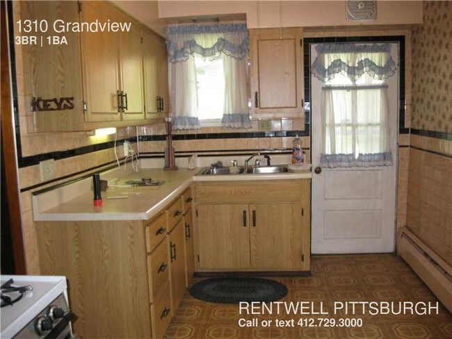 Building Photo - 1310 Grandview Ave