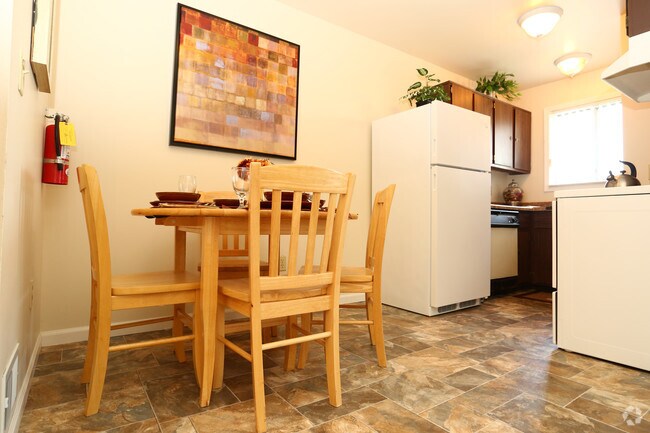 Comedor - Heritage Glen Townhomes