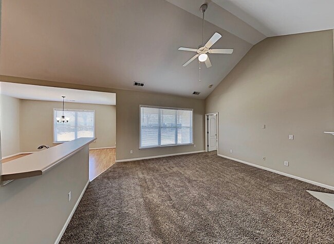 Building Photo - 5020 Fieldstone View Cir