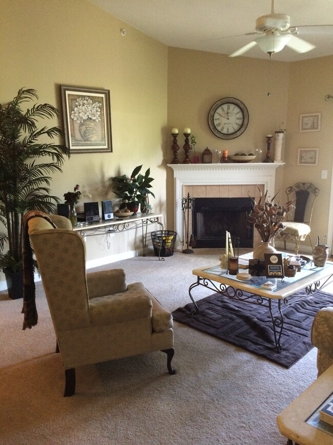 Photo - 17023 Doe Valley Ct Apartment