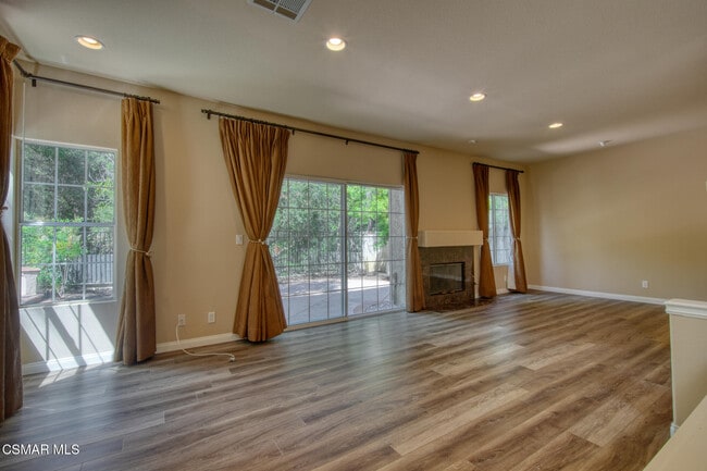 Foto del edificio - 1044 Cherry Creek Cir